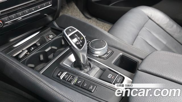 BMW X6 (F16) xDrive 30d 2017 — фото 9