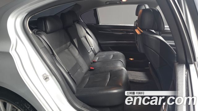 BMW 7 Series (F01) 730Ld 2011 — фото 16