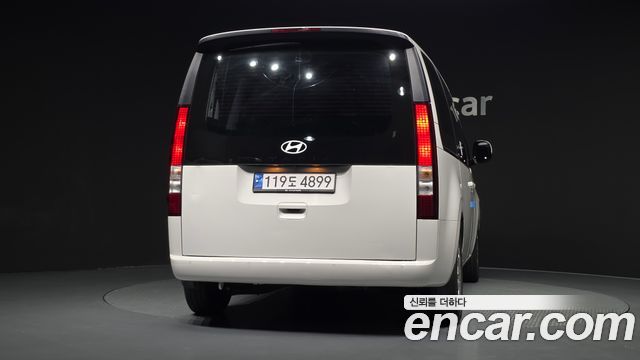 Hyundai Staria Tourer 9-Seater Modern 2025 — фото 4