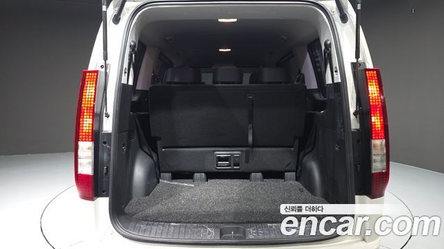 Hyundai Staria Tourer 9-Seater Modern 2025 — фото 20