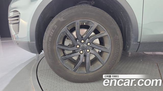 Land Rover Discovery Sport 2.0 TD4 SE (150PS) 2018 — фото 5