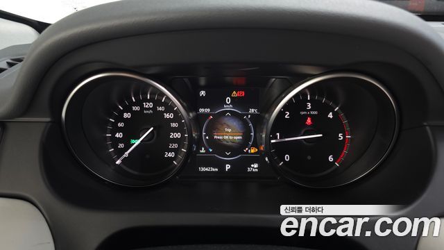 Land Rover Discovery Sport 2.0 TD4 SE (150PS) 2018 — фото 8