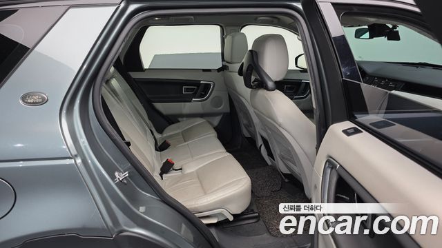 Land Rover Discovery Sport 2.0 TD4 SE (150PS) 2018 — фото 12