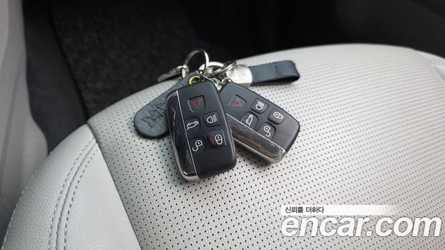 Land Rover Discovery Sport 2.0 TD4 SE (150PS) 2018 — фото 17