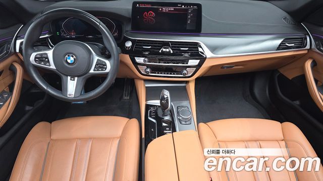 BMW 5 Series (G30) 520i M Sport 2023 — фото 7