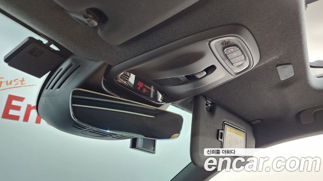Volvo XC40 T4 Inscription 2020 — фото 31