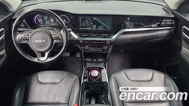 Kia Niro Plus Earth 2023 — фото 7