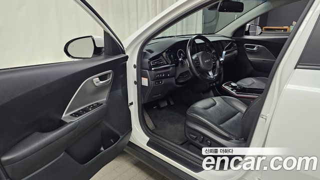 Kia Niro Plus Earth 2023 — фото 10