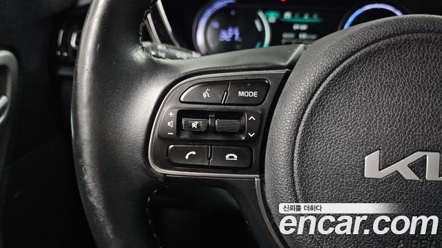 Kia Niro Plus Earth 2023 — фото 16