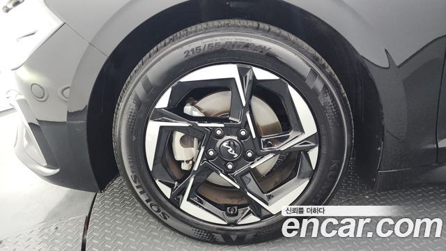 Kia K5 (III) 2.0 Prestige 2024 — фото 5