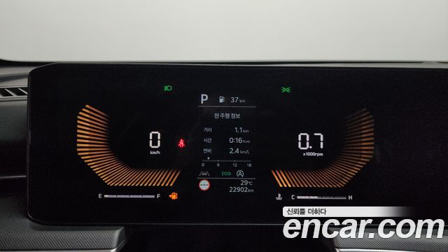 Kia K5 (III) 2.0 Prestige 2024 — фото 8