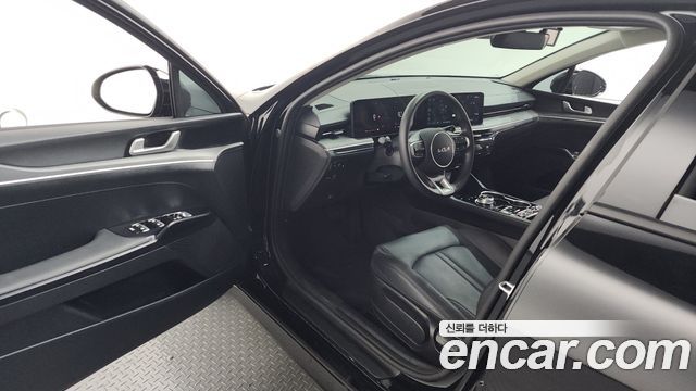 Kia K5 (III) 2.0 Prestige 2024 — фото 10