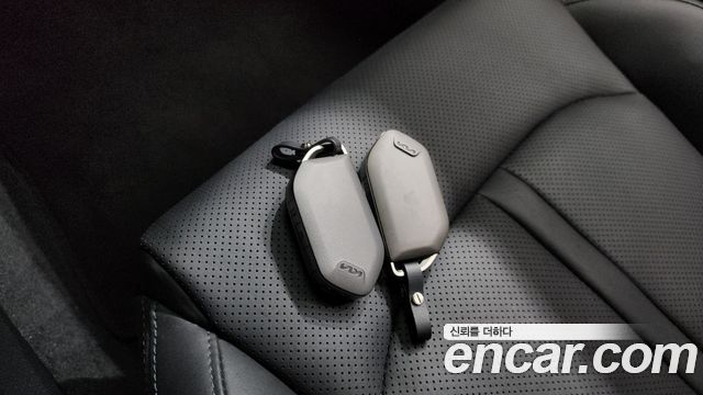 Kia K5 (III) 2.0 Prestige 2024 — фото 19