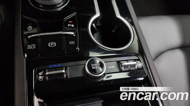Kia K5 (III) 2.0 Prestige 2024 — фото 22