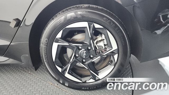 Kia K5 (III) 2.0 Prestige 2024 — фото 27