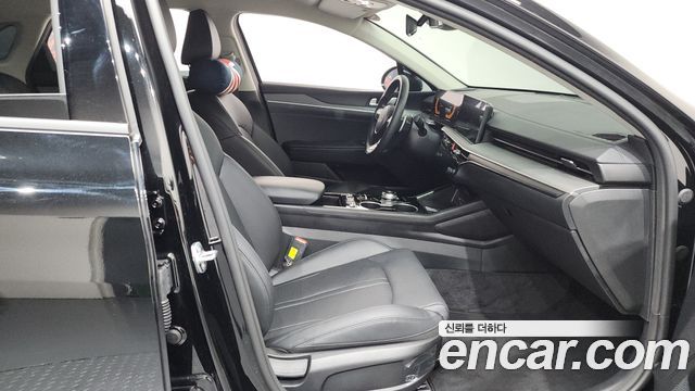 Kia K5 (III) 2.0 Prestige 2024 — фото 32