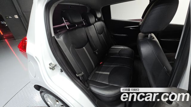 Chevrolet Spark Premier 2019 — фото 11