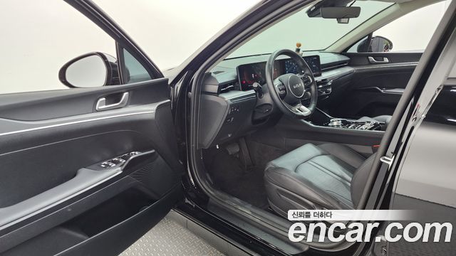 Kia K5 (III) 2.0 Prestige 2025 — фото 10