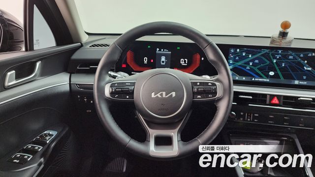 Kia K5 (III) 2.0 Prestige 2025 — фото 16