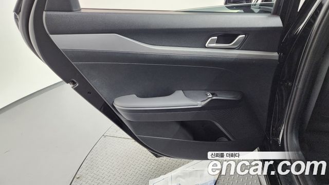 Kia K5 (III) 2.0 Prestige 2025 — фото 31