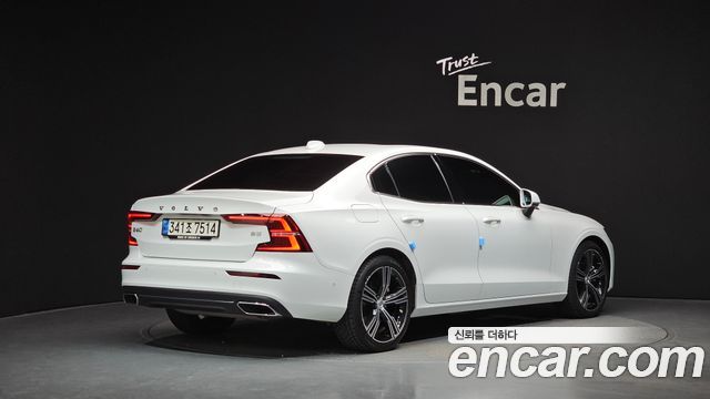 Volvo S60 (III) B5 Inscription 2021 — фото 2