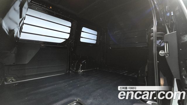 Hyundai Staria Cargo 3-Seater Modern 2025 — фото 15