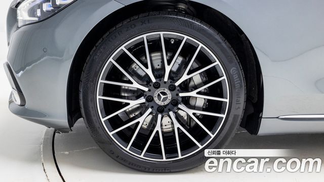Mercedes-Benz S-Class (W223) S580L 4MATIC 2025 — фото 5