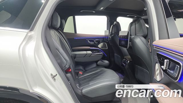 Mercedes-Benz EQS SUV (X296) EQS580 4MATIC 2023 — фото 23