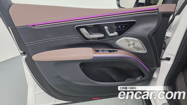 Mercedes-Benz EQS SUV (X296) EQS580 4MATIC 2023 — фото 30