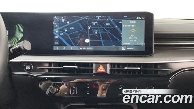 Kia K5 (III) 2.0 Prestige 2025 — фото 16