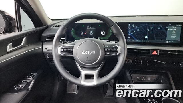 Kia K5 (III) 2.0 Prestige 2025 — фото 17