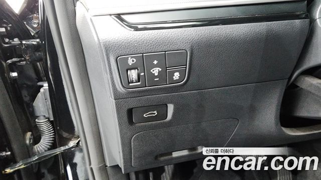 Kia K5 (III) 2.0 Prestige 2025 — фото 30
