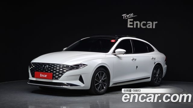 Hyundai Grandeur (IG) 2.5 Le Blanc 2023 — фото 1
