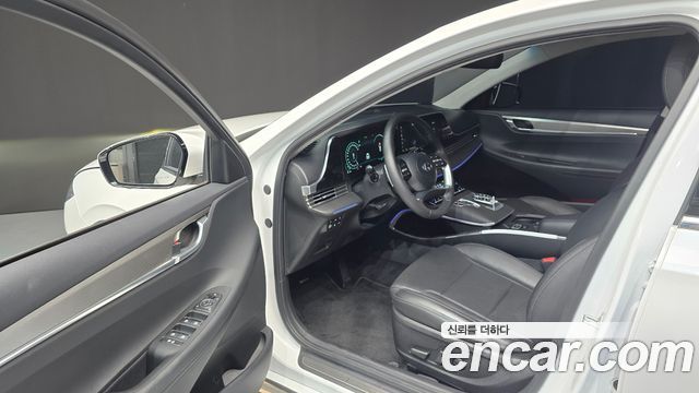 Hyundai Grandeur (IG) 2.5 Le Blanc 2023 — фото 10
