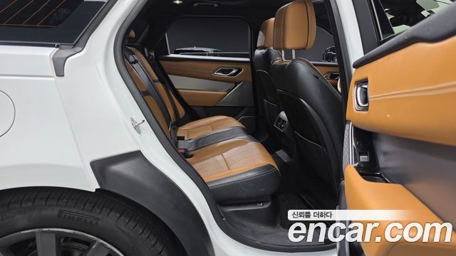 Land Rover Range Rover Velar 3.0 D300 R-Dynamic HSE 2019 — фото 11