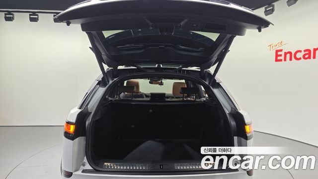 Land Rover Range Rover Velar 3.0 D300 R-Dynamic HSE 2019 — фото 18