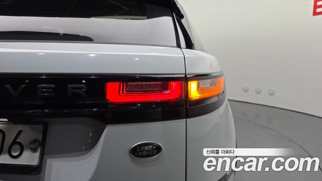 Land Rover Range Rover Velar 3.0 D300 R-Dynamic HSE 2019 — фото 23