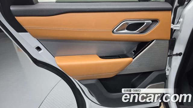 Land Rover Range Rover Velar 3.0 D300 R-Dynamic HSE 2019 — фото 25