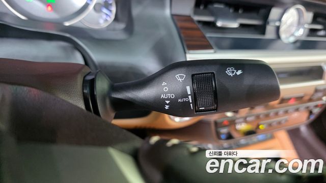 Lexus ES300h Supreme+ XV60 2018 — фото 27