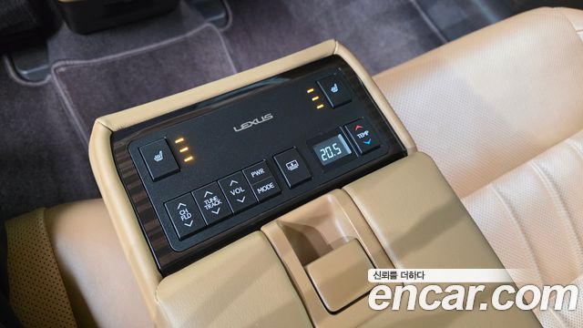 Lexus ES300h Supreme+ XV60 2018 — фото 30