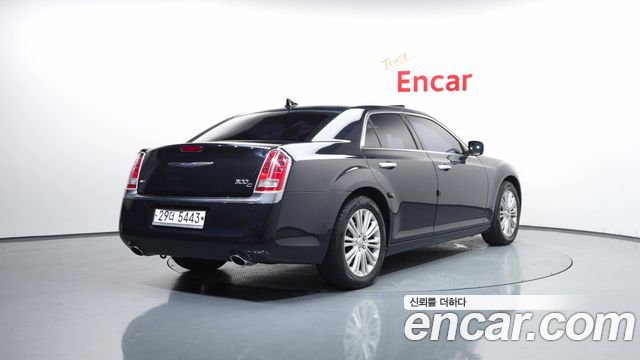 Chrysler 300C 3.6 AWD 2014 — фото 2