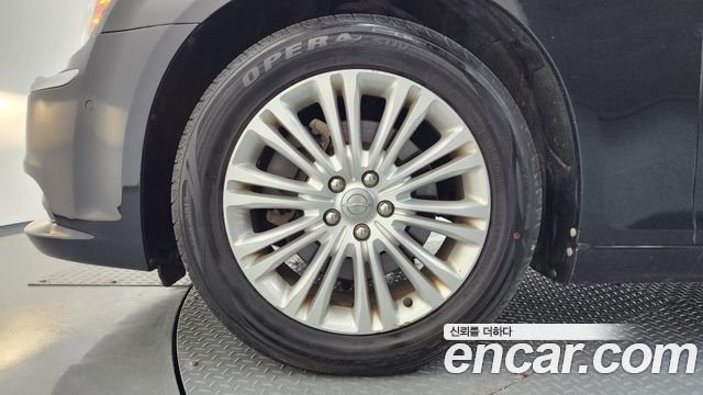 Chrysler 300C 3.6 AWD 2014 — фото 5