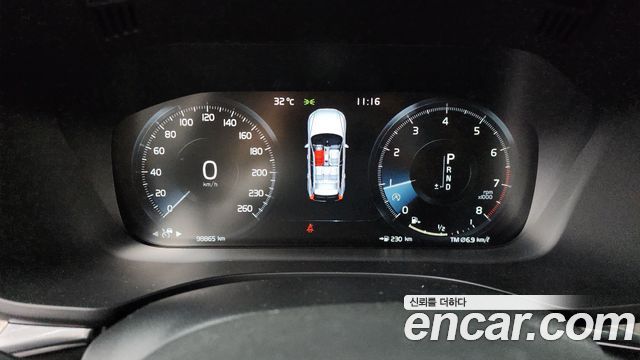 Volvo XC60 (II) T6 Inscription 2019 — фото 8