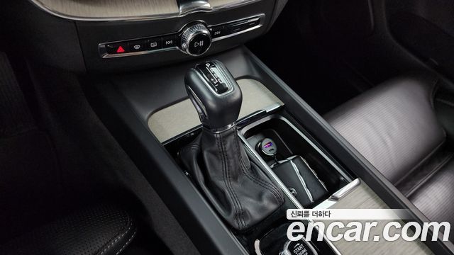 Volvo XC60 (II) T6 Inscription 2019 — фото 9