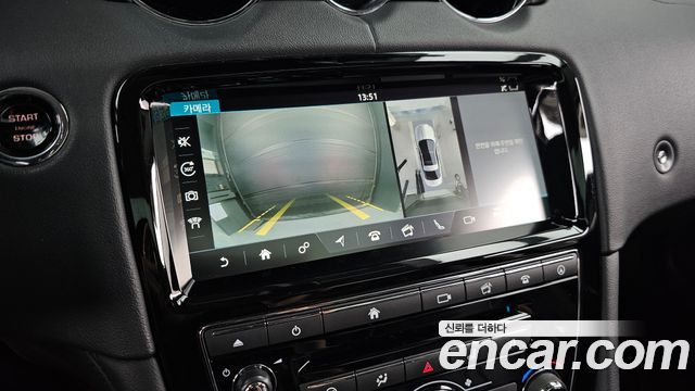 Jaguar XJ 3.0D Premium Luxury LWB X351 2018 — фото 15