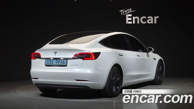 Tesla Model 3 Long Range AWD 2022 — фото 2