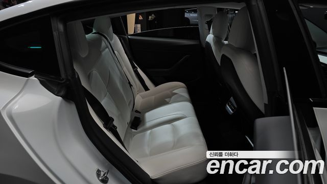 Tesla Model 3 Long Range AWD 2022 — фото 12