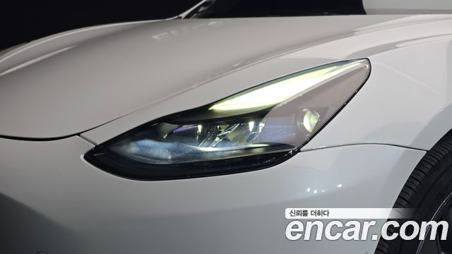 Tesla Model 3 Long Range AWD 2022 — фото 22