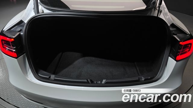 Tesla Model 3 Long Range AWD 2022 — фото 27