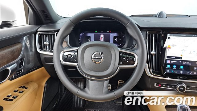 Volvo S90 B6 AWD Ultimate Bright 2024 — фото 13